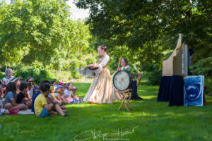 les-aequinoxes-secret-arbre-arlanc-chouette-Philippe-Hervouet-web-logo